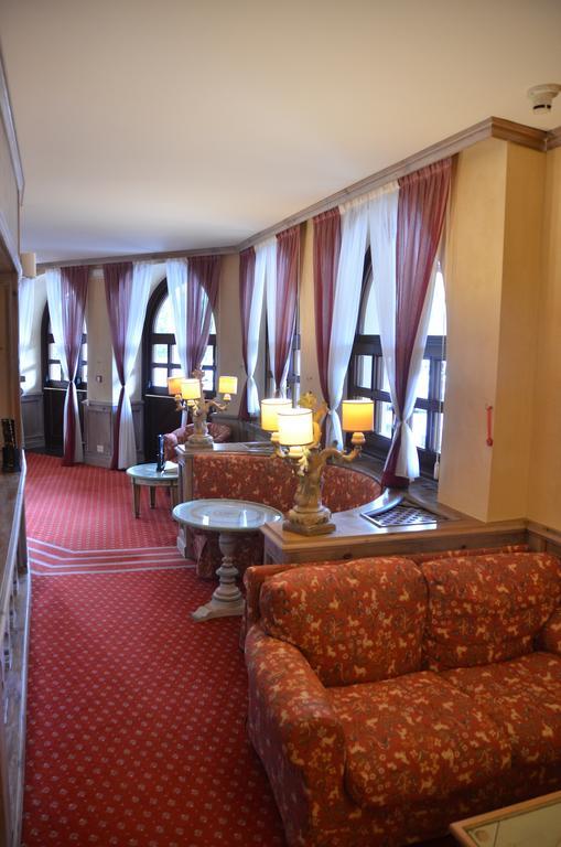 Rta Hotel Catturani مادونا دي كامبيليو المظهر الخارجي الصورة